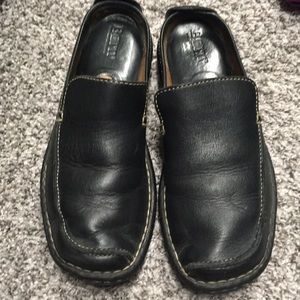 Born black leather loafers (good condition)